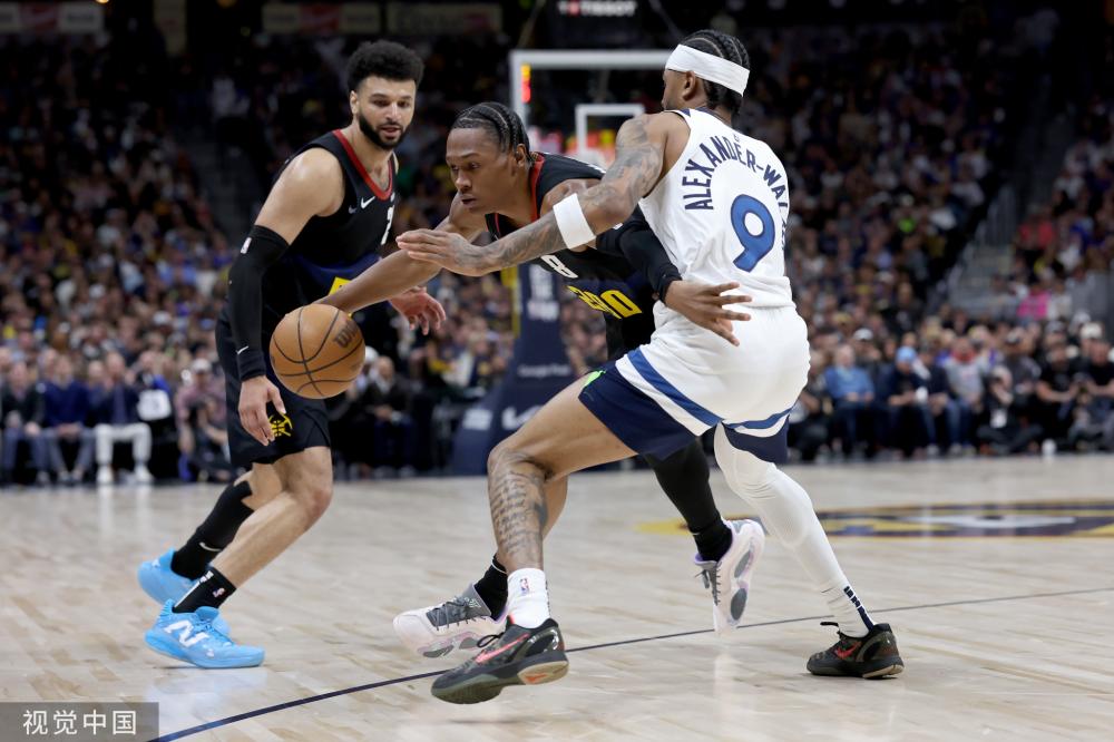 费在进攻端 费在进攻端