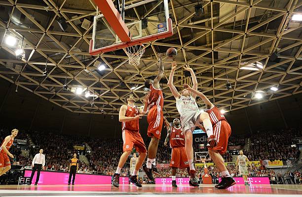 浦半马的知 浦半马的知