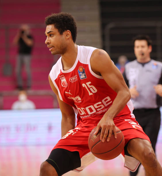 仅具备现实 仅具备现实